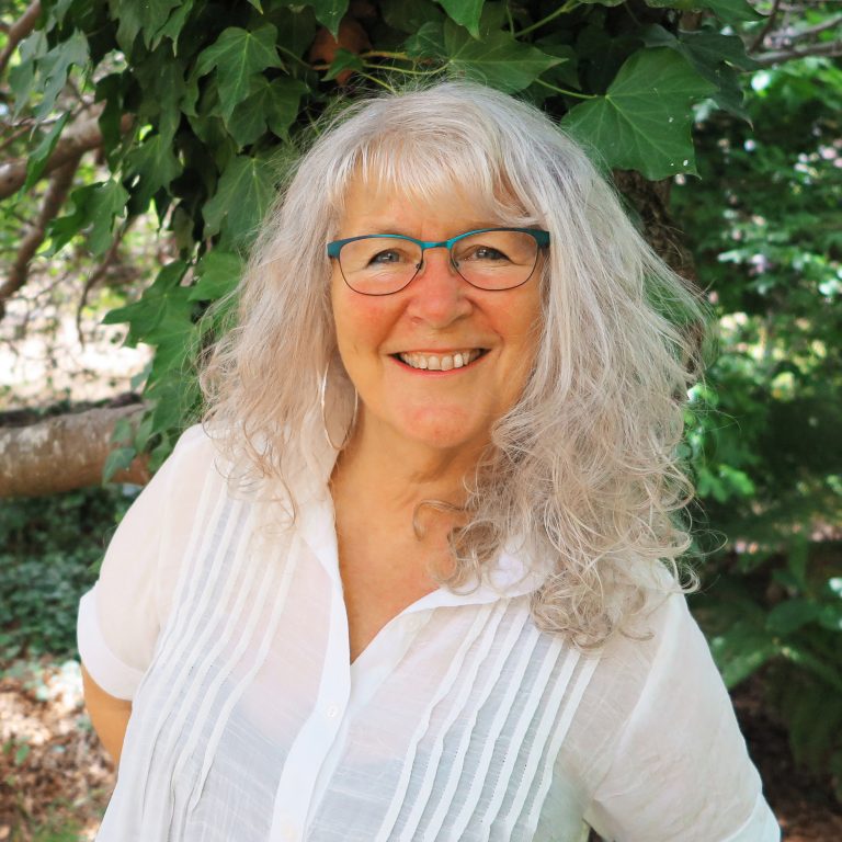 Podcast: The Healing Magic of Writing with Shirley Patton