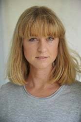 Jo Lennan