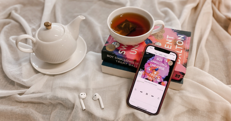 7 Great Audiobooks for This Long Weekend